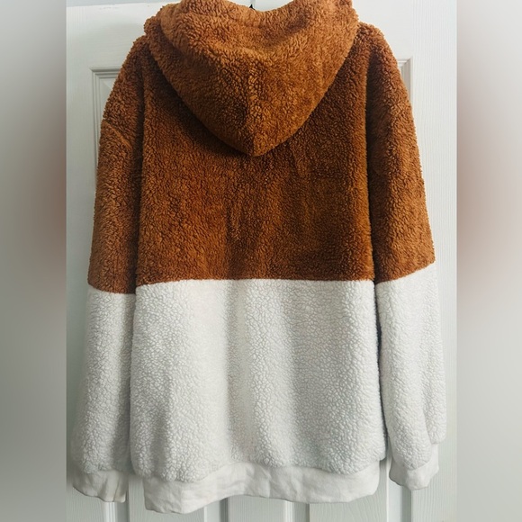 LONGYUAN Fuzzy Cozy Brown and White Sherpa Hoodie with pockets, size 2X - Picture 8 of 8